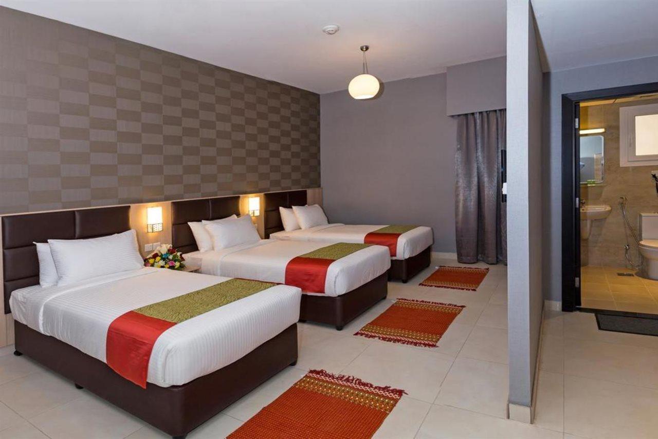 Florida Square Hotel Dubai Exterior photo
