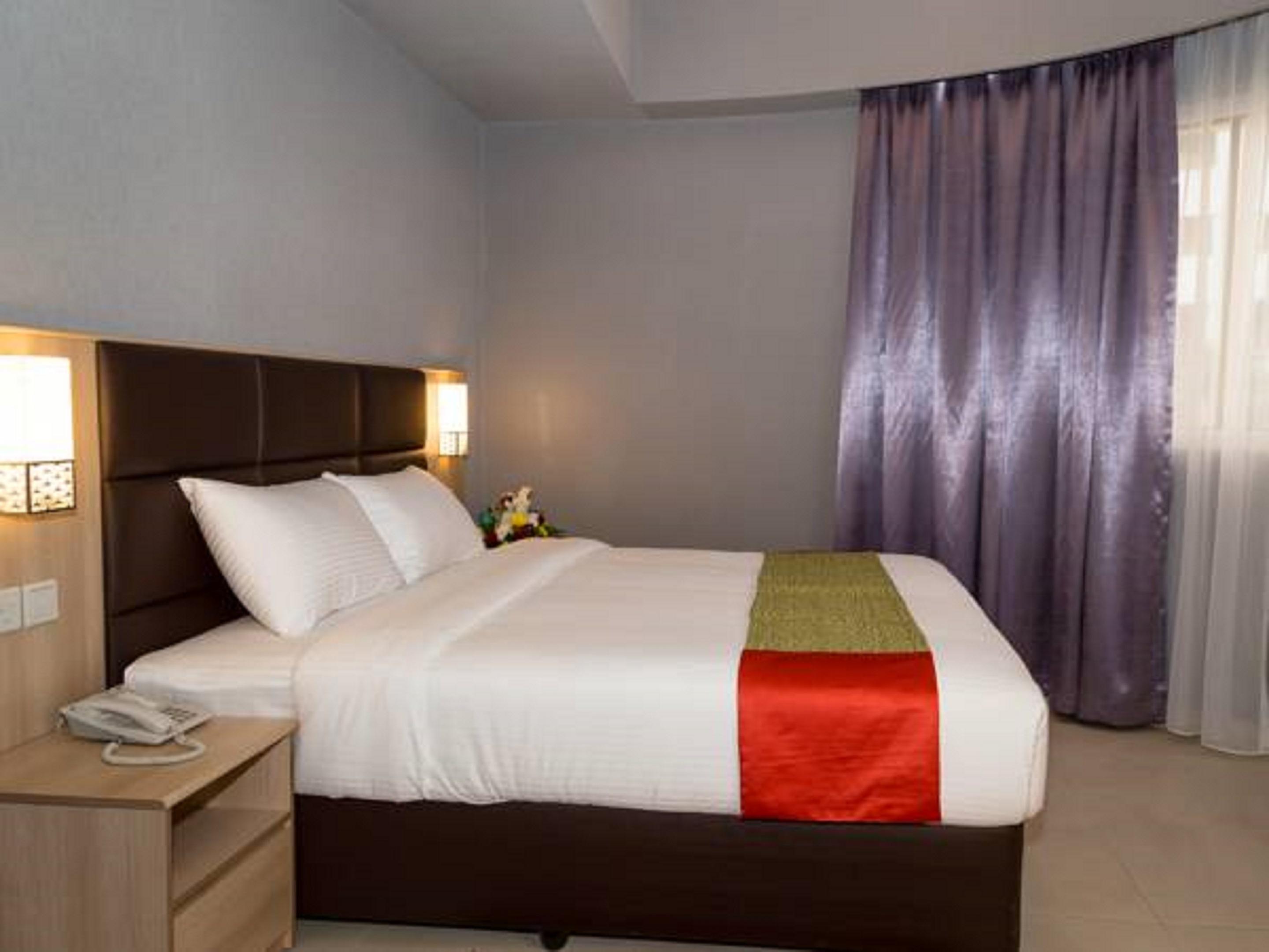 Florida Square Hotel Dubai Exterior photo