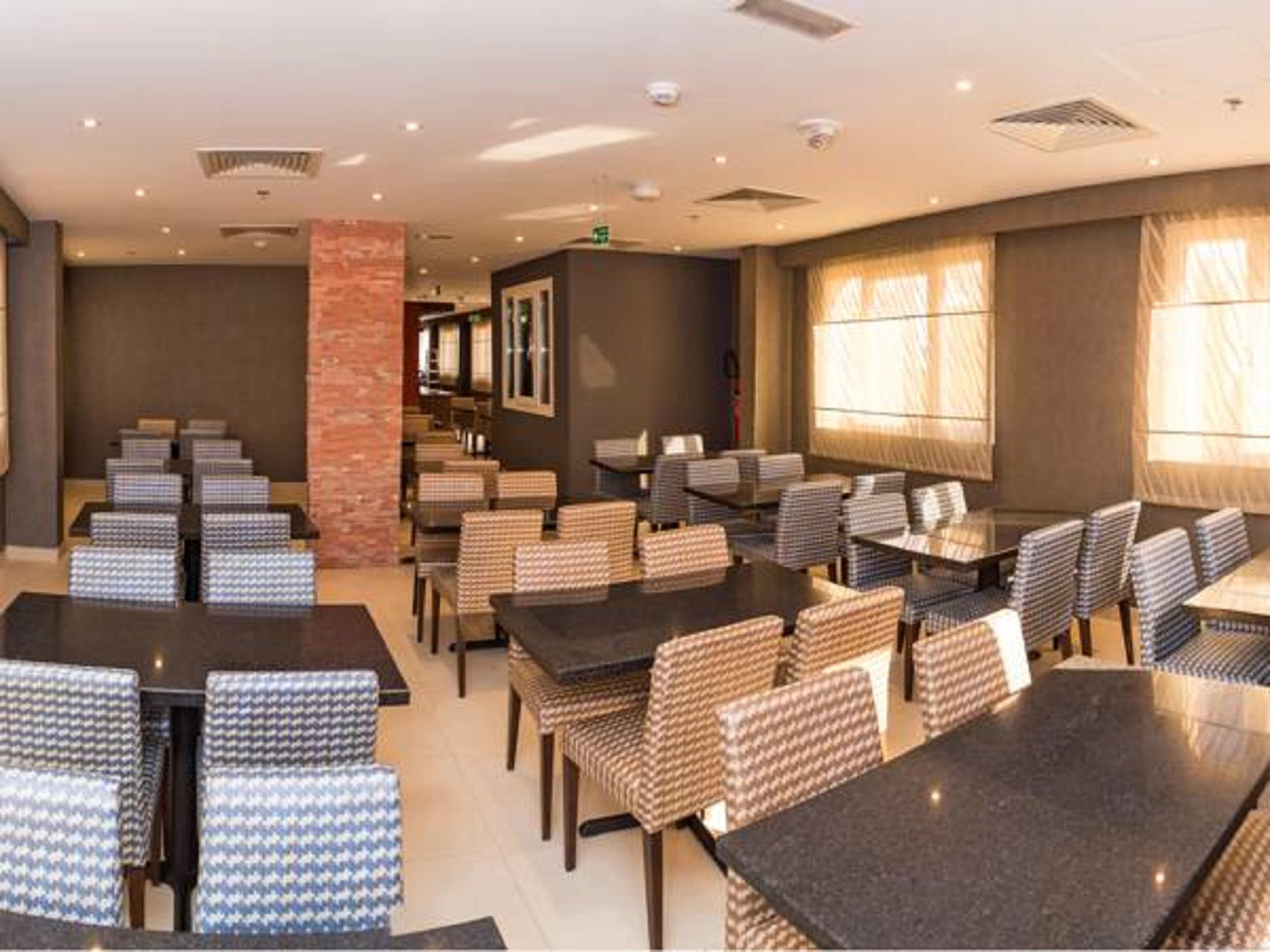 Florida Square Hotel Dubai Exterior photo