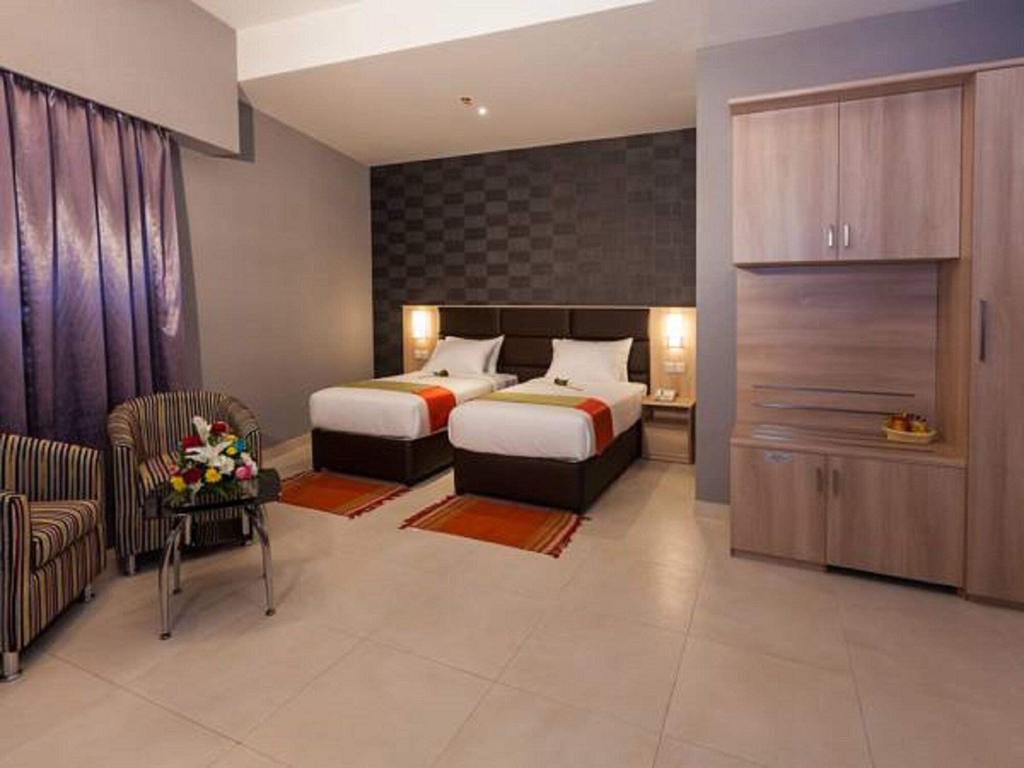 Florida Square Hotel Dubai Exterior photo