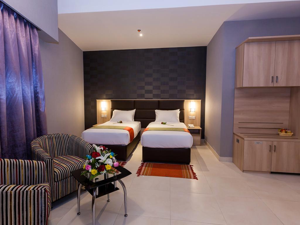 Florida Square Hotel Dubai Exterior photo